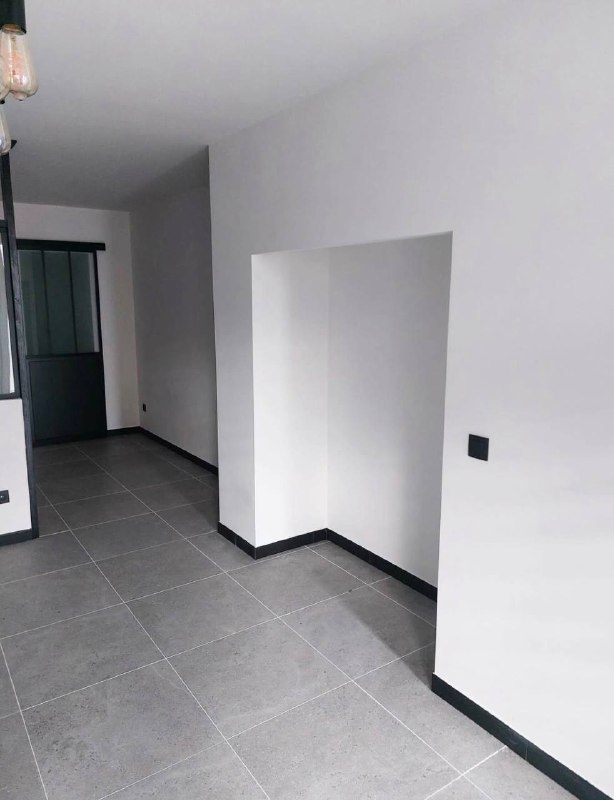 Studio rénové 40m² – Centre-ville - Image 2